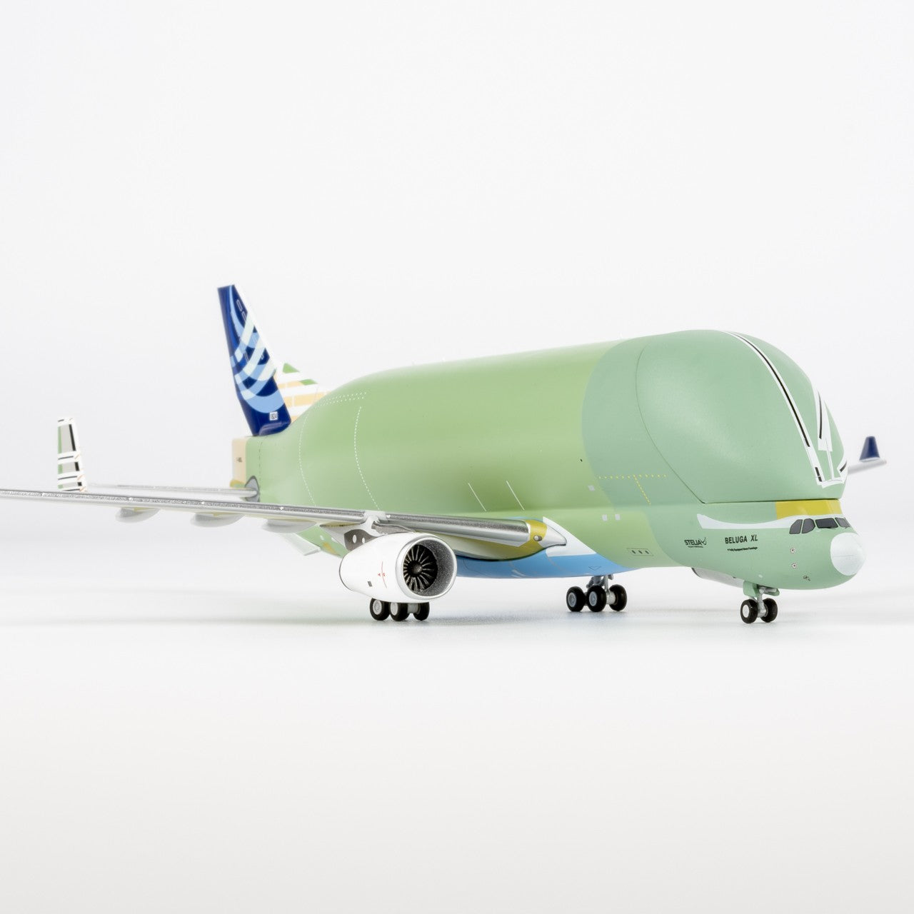 1:400 NGmodels Airbus A330-700L Beluga XL Passenger Airplane Diecast Plane Model