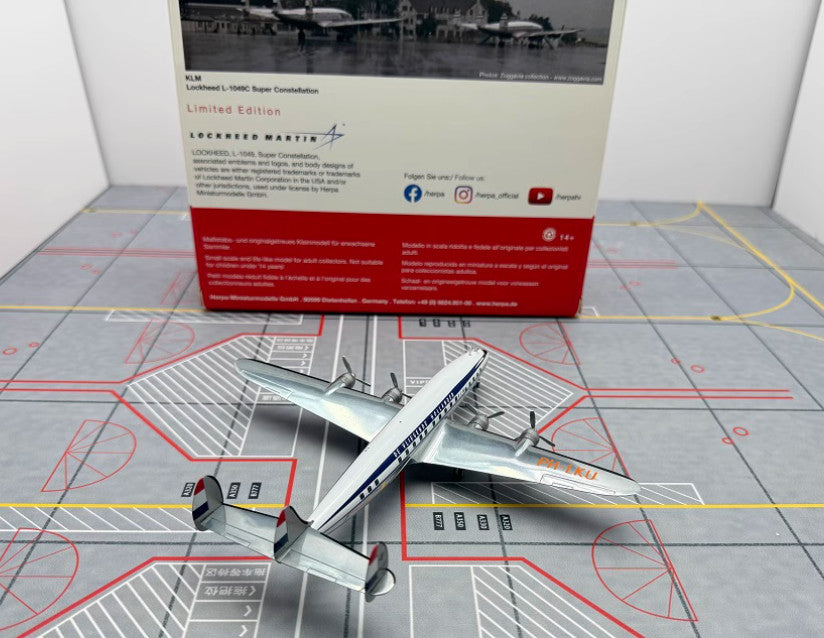 1:200 Herpa KLM Lockheed L-1049G Passenger Airplane Diecast Aircraft Plane Model