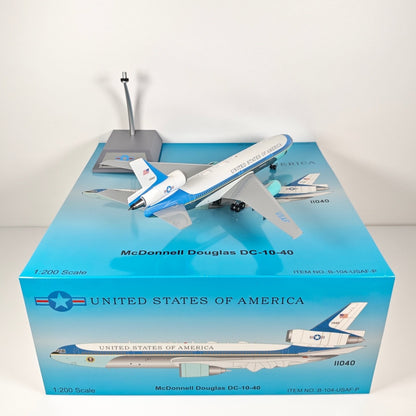 1:200 B-Models UNITED STATES OF AMERICA DC-10-40 Diecast Aircraft Plane Model
