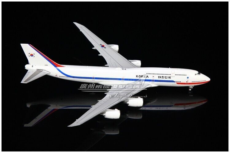 1:400 JC Wings KOREA BOEING 747-8 Airplane Diecast Aircraft Plane Model