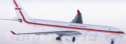 1:200 32CM JC Wings Indonesia Airways A330-300 Passenger Airplane Diecast Model