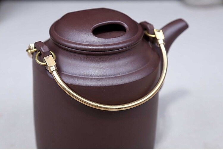 500cc Handmade Purple Sand Tea Pot in Yixing, China Old Purple Clay Yang Tonghu Tea Pot-