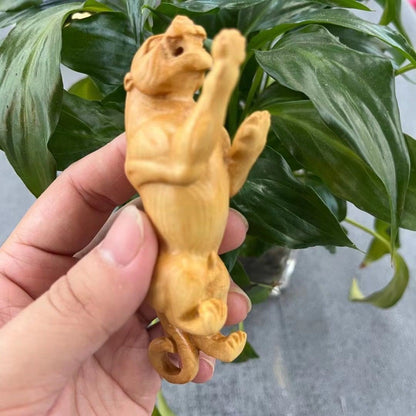 4in Thuja Wood Leopard Carving Solid Wood Handheld Decor Sculpture
