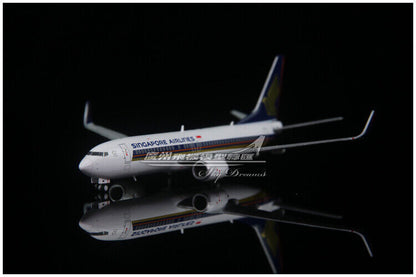 1:400 JC Wings SINGAPORE AIRLINES BOEING 737-800 Passenger Plane Diecast Model