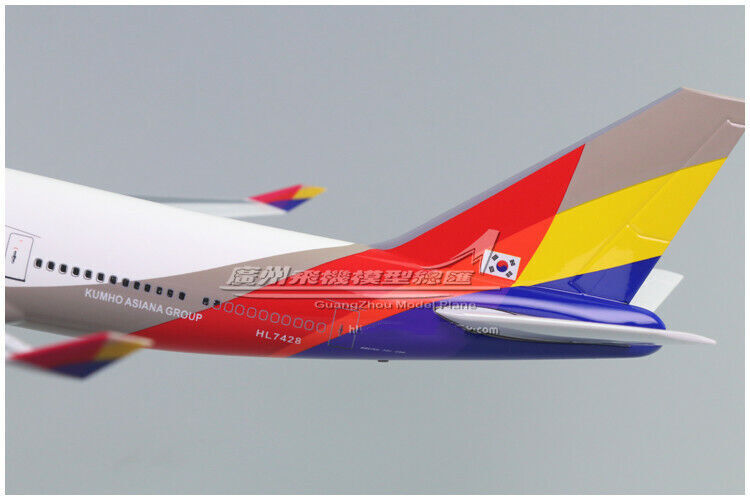 1:150 47CM ASIANA AIRLINES BOEING 747-400 Airplane Landing Gear Resin Model