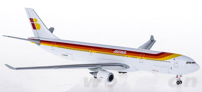 1:400 Hogan IBERIA AIRBUS A330-300 Passenger Airplane Diecast Aircraft Model