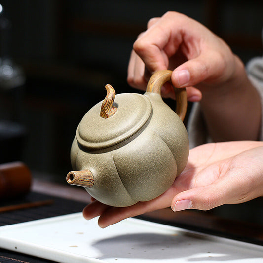 China Yixing Zisha Pottery Pea Green Clay Handmade 250cc Stripes Teapot