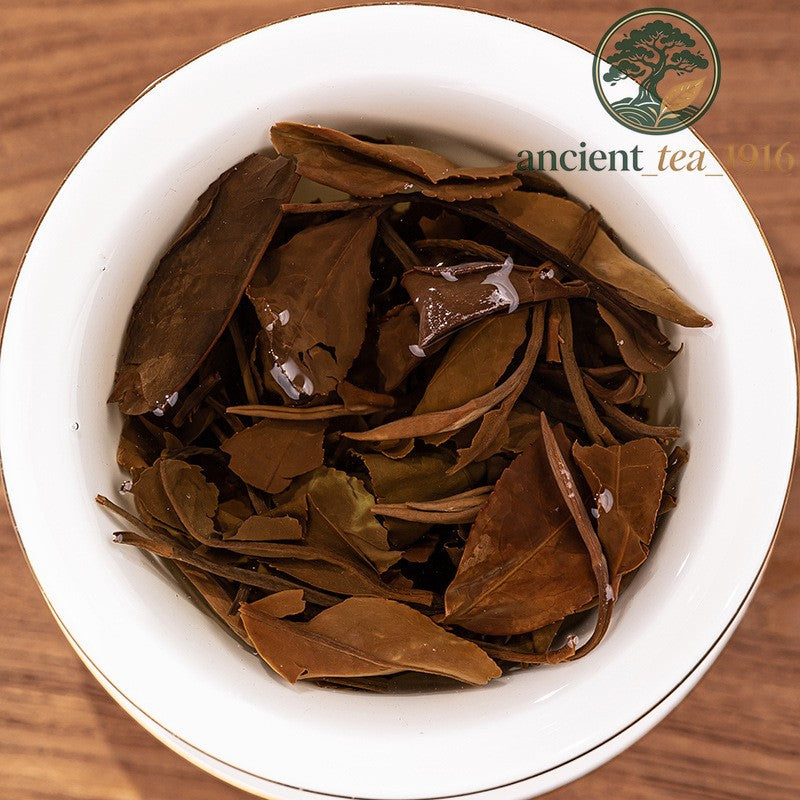 250g 2018 Fuding White Tea High Mountain Shoumei Jujube Flavored White Tea Brick
