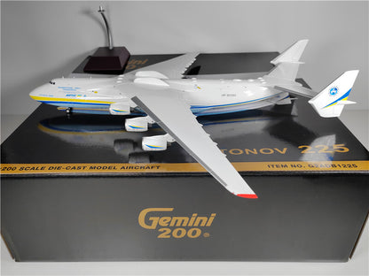 1:200 Geminijets Ukrainian airlines ANTONOV 225 Airplane Diecast Aircraft Model