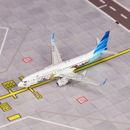 1:400 Phoenix Garuda Indonesia BOEING 737-800 Airplane Diecast Aircraft Model