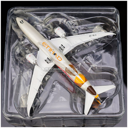 1:400 JC Wings ETIHAD BOEING 787-9 Passenger Airplane Flap Down Diecast Model