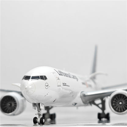 1:400 JC Wings Lufthansa Sargo BOEING B777-200F Airplane Diecast Aircraft Model