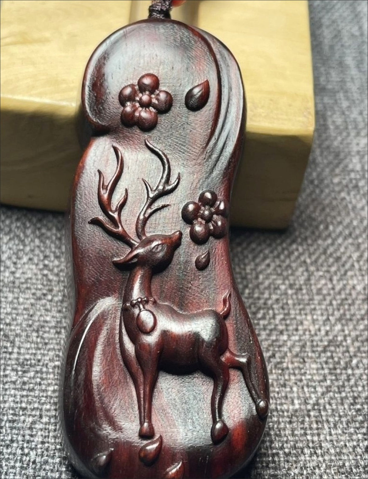 Sandalwood Deer Pendant 0.91×2.36in Car Keychain Phone Charm Couple Gift