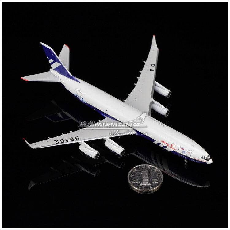 1:400 Phoenix Polet Flight Ilyushin Il-96-400T Airplane Diecast Aircraft Model