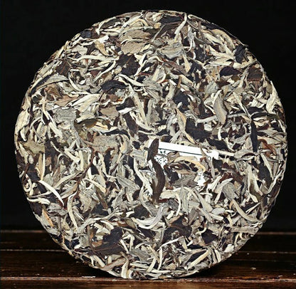 357g Yunnan White Buds Raw Ancient Tree UnCooked Pu erh Tea,Moon light puer Cake