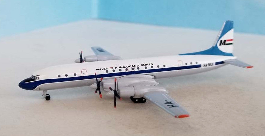 1:400 AeroClassics Malév Hungarian Airlines Ilyushin Il-18 Plane Diecast Model