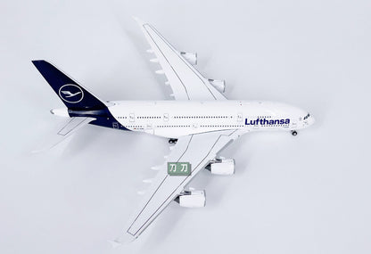 1:400 APOLLO Lufthansa AIRBUS A380 Passenger Aircraft Diecast Airplane Model