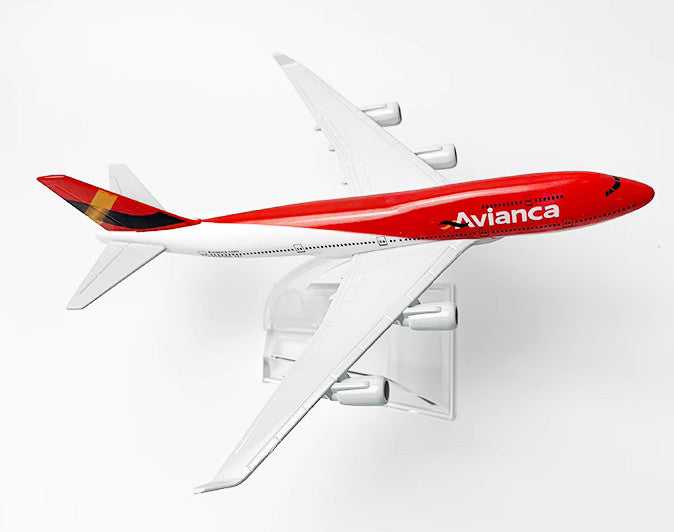 16cm Avianca BOEING 747-400 Passenger Aircraft Plane Diecast Airplane Model