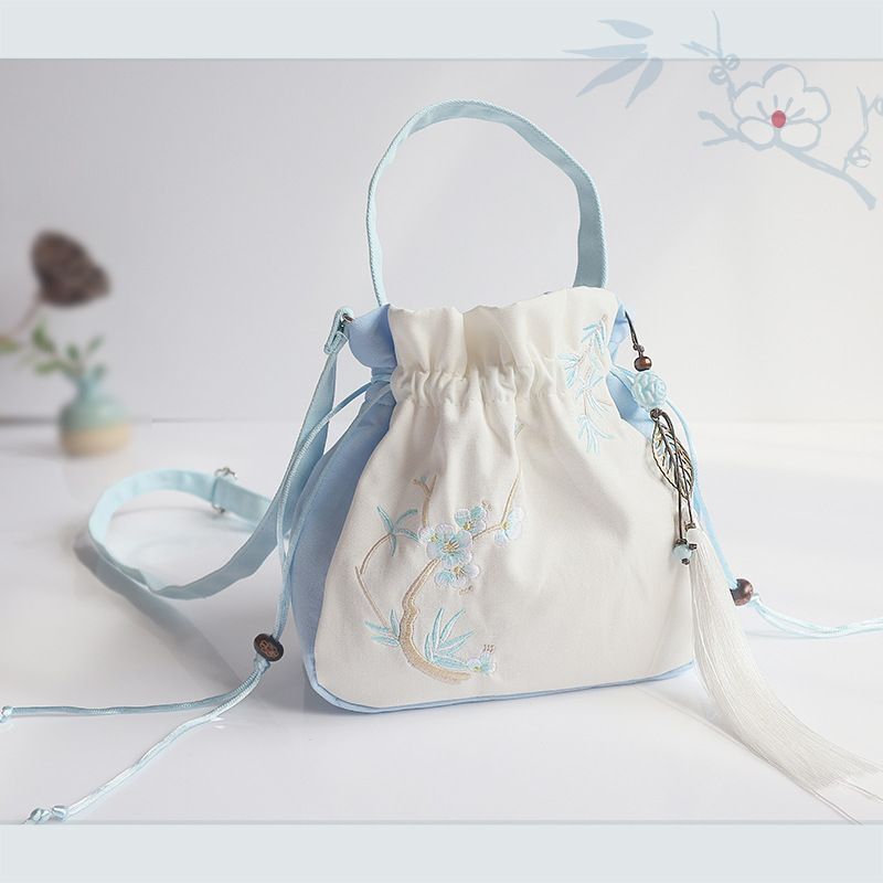 Embroidered Shoulder Bag Flower Bunch Mouth Tassel Exquisite Handbag Polyester