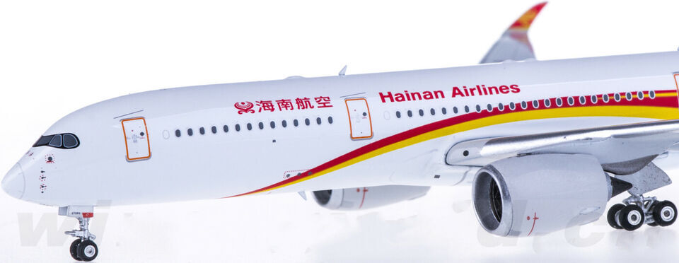 1:400 Phoenix HAINAN AIRLINES AIRBUS A350-900 Passenger Airplane Diecast Model