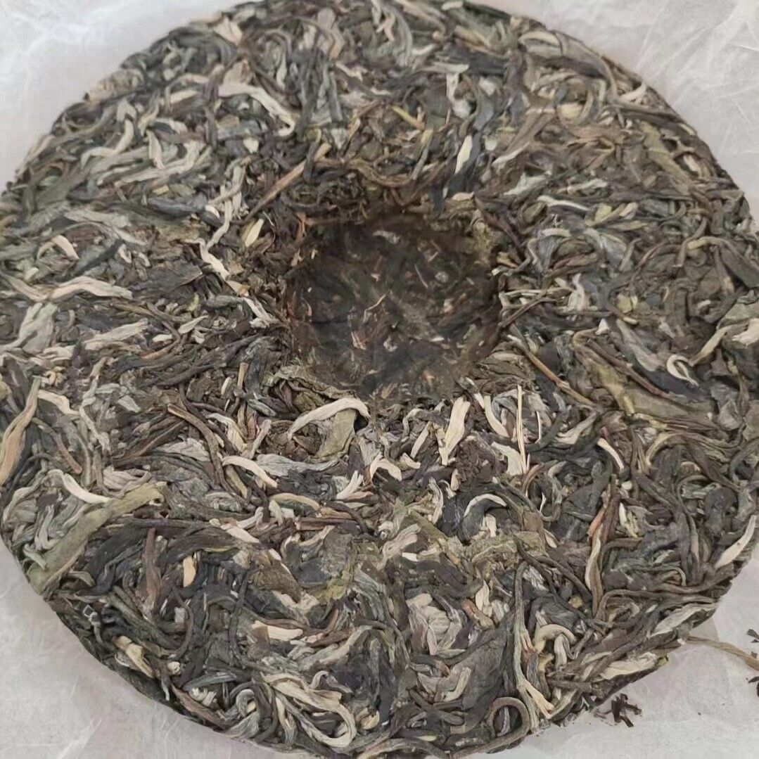 Yunnan Pu'er Tea Pagong Gushu First Spring Pu'er Raw Tea 357g Cake Tea