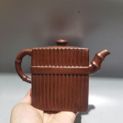 Chinese Yixing Zisha Clay Handmade Exquisite Teapot （一捆竹壶 底款：宜兴出品 )