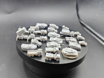 3D Printed 1/350 Us Armored Vehicle Tank Model Unpainted Model 22/pcs