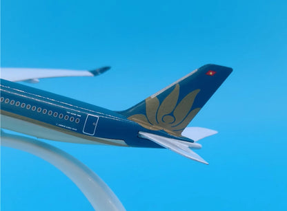 16cm Vietnam Airlines Airbus A350 Passenger Airplane Diecast Aircraft Model