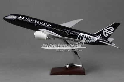 43CM AIR NEW ZEALAND BOEING 787 ZK-NZE Passenger Airplane Resin Aircrarft Model