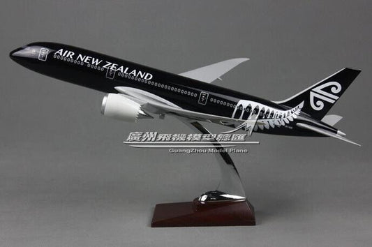 43CM AIR NEW ZEALAND BOEING 787 ZK-NZE Passenger Airplane Resin Aircrarft Model