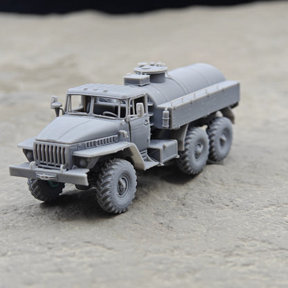 1/72/87/144 Russian Ural ATZ-5 Fuel Tank Truck Unpainted Model Kit 3D Printed