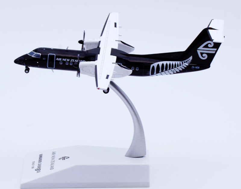1:200 JC Wings AIR NEW ZWALAND BOMBARDIER 8Q300 Airplane Diecast Aircraft Model