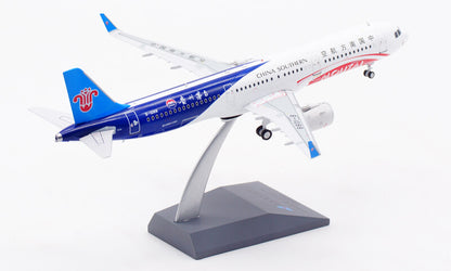 1:200 Aviation CHINA SOUTHERN AIRBUS A321neo Passenger Airplane Diecast Model