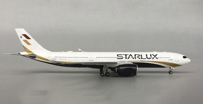 Phoenix STARLUX AIRBUS 330-900neo B-58301 1/400 DIECAST Aircraft Pre-built Model