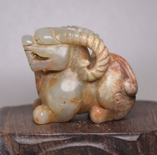 Chinese Old Natural Hetian Jade Carved Beast Statue Exquisite Figurines Decor