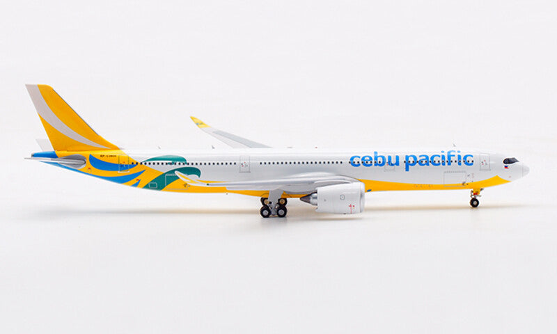 1:400 Aviation Cebu Pacific AIRBUS A330-900NEO Passenger Airplane Diecast Model