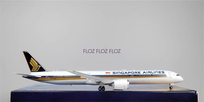 for Phoenix for Singapore Airlines for Boeing B787-10 9V-SCB 1:400 plane Model