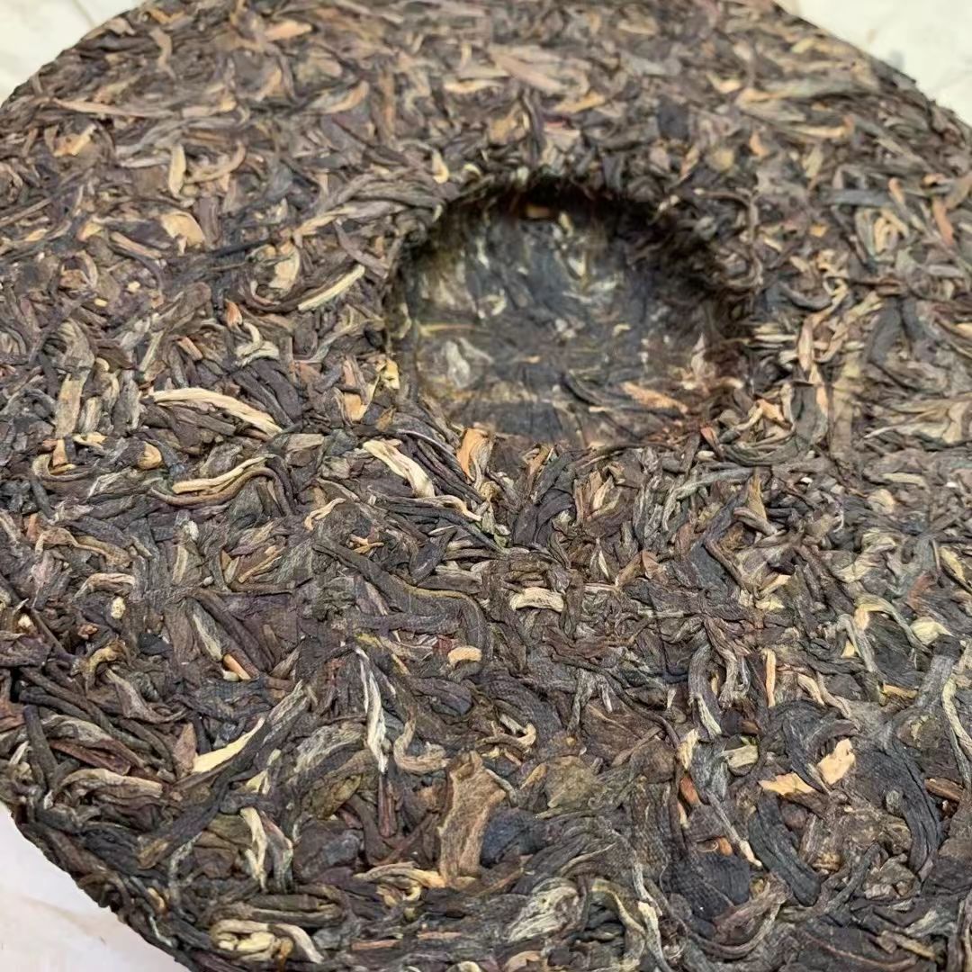 2002 Yunnan Aged Puerh Tea Banzhang Old Tea Pu-erh Raw Tea Cake Puer Tea 357g