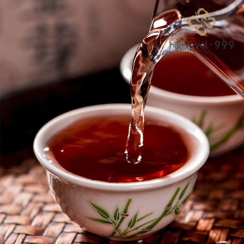 357G Ripe Pu'er Tea Cake Yunnan Menhai Court Grade Senior Compressed Tea -