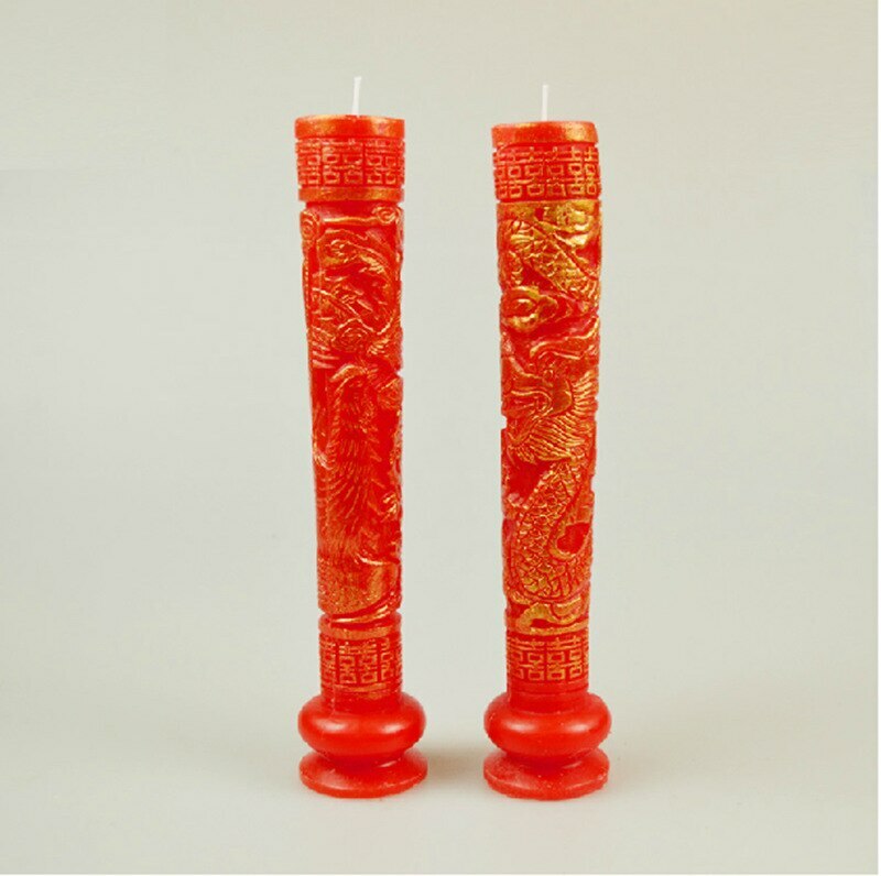 1 Pair Exquisite Carving Golden Dragon and Phoenix Pattern Wedding Red Candle