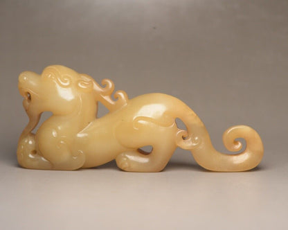 Collections Chinese Antique Hetian Jade Carved Beast Statue Nice Unique Figurine