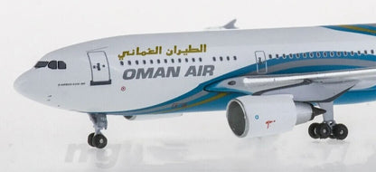 1:400 Aeroclassics OMAN AIR AIRBUS A310-300 Passenger Airplane Diecast Model