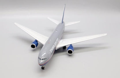 1:200 JC Wings UNITED AIRLINES BOEING 767-200ER Passenger Airplane Diecast Model
