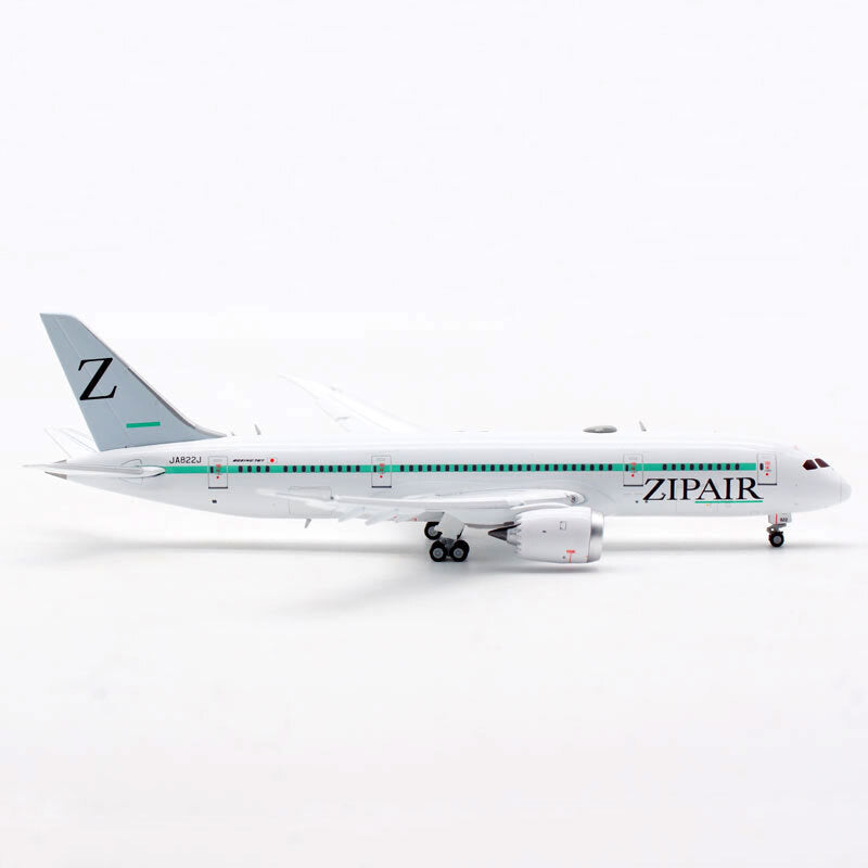 1:400 JC Wings Zip Air Boeing 787-8 Airplane Diecast Aircraft Model