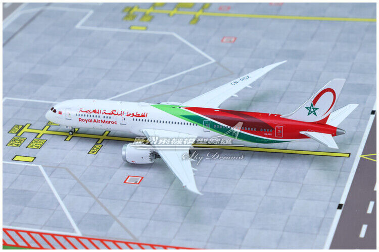 1:400 JC Wings Royal Air Maroc BOEING 787-9 Passenger Airplane Diecast Model