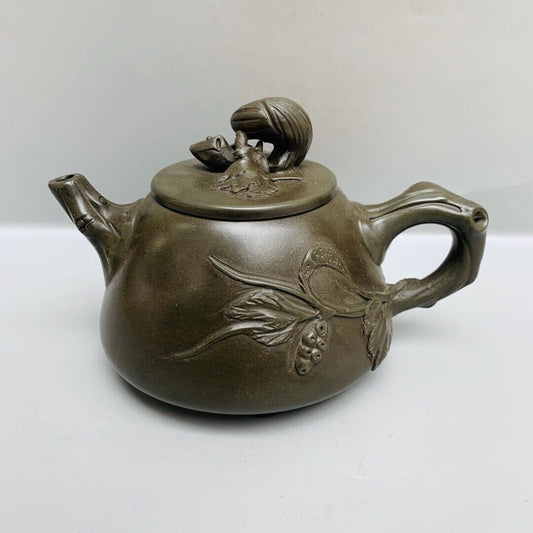 Vintage Chinese Yixing Purple Clay Teapot Zisha Ceremony Carving Collectible Art