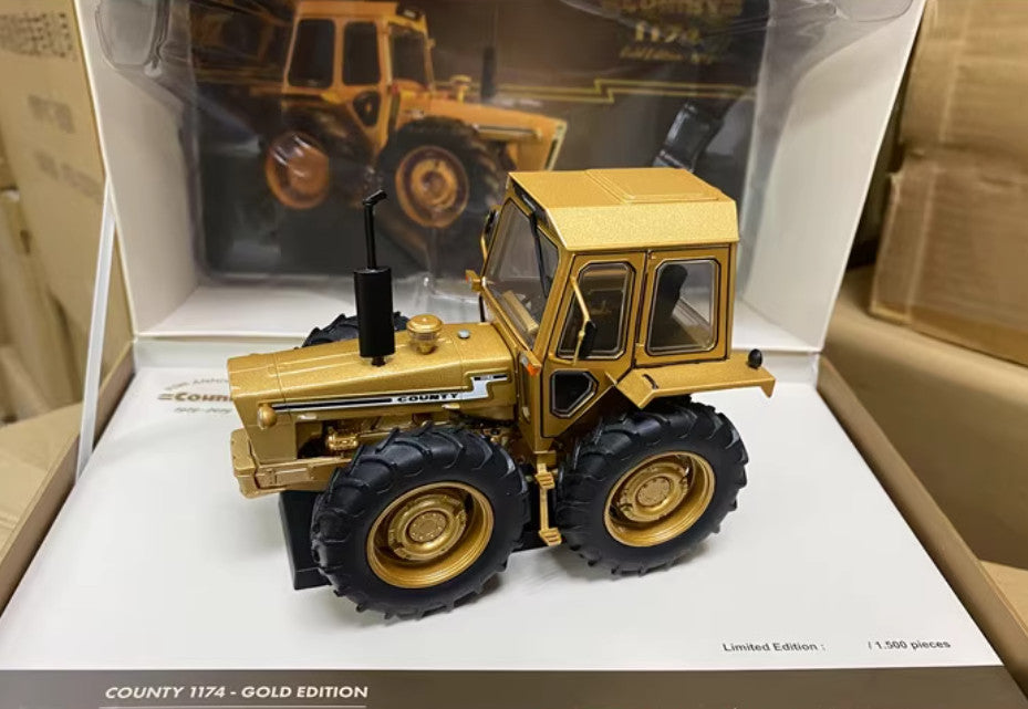 1:32 UH COUNTY 1174 Tractor Farm Vehicle Construction Machine Diecast Model Gold
