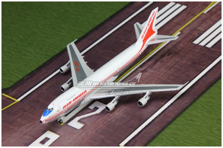 1:400 Phoenix AIR INDIA BOEING 747-200 Passenger Airplane Diecast Aircraft Model