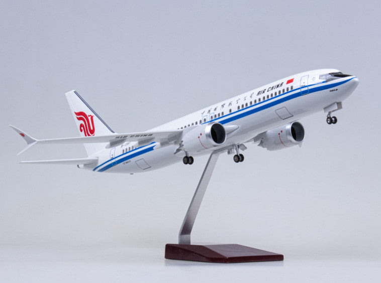 1:85 47CM AIR CHINA BOEING 737 MAX Passenger Airplane Landing gear Resin Model