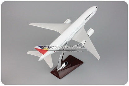 32CM Philippines BOEING 777 RP-C7777 Passenger Airplane Resin Aircraft Model